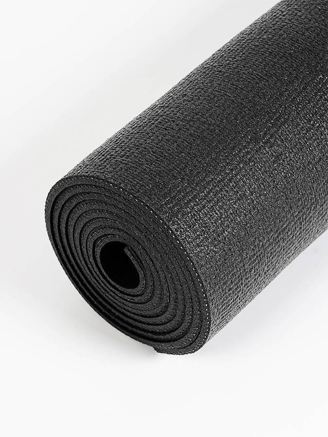 sticky yoga mat black 